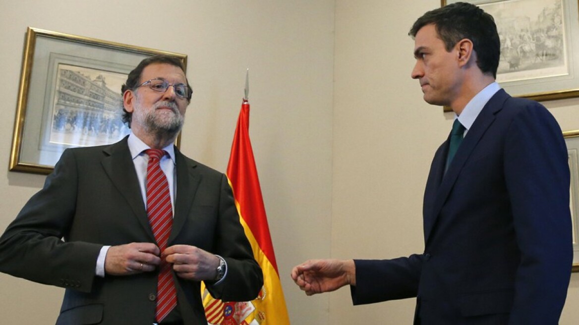 Ισπανία: Οι Σοσιαλιστές αποφασίζουν αν θα επιτρέψουν στον Ραχόι να σχηματίσει κυβέρνηση	